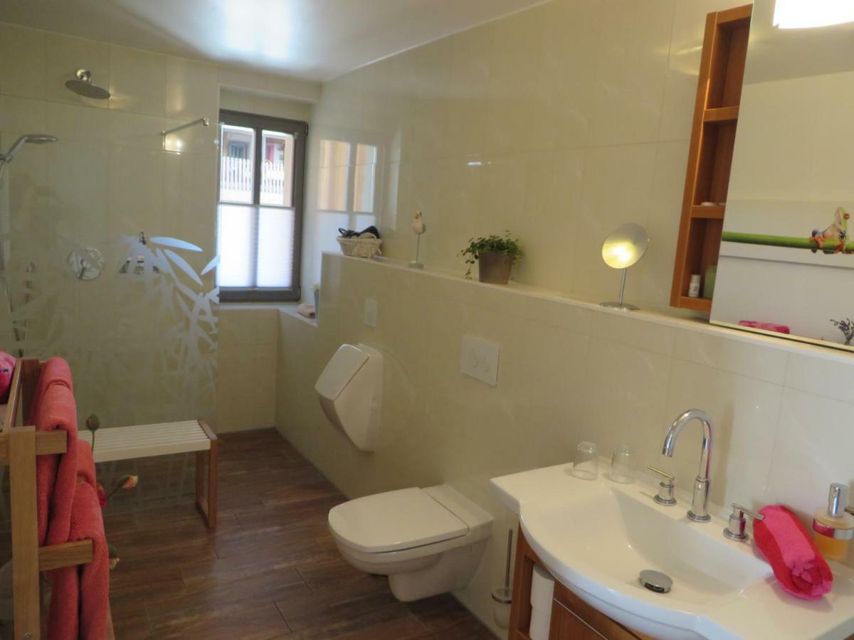 Privatzimmer Othmarsweg Naumburg  Luaran gambar